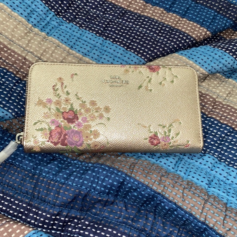 Coach floral wallet